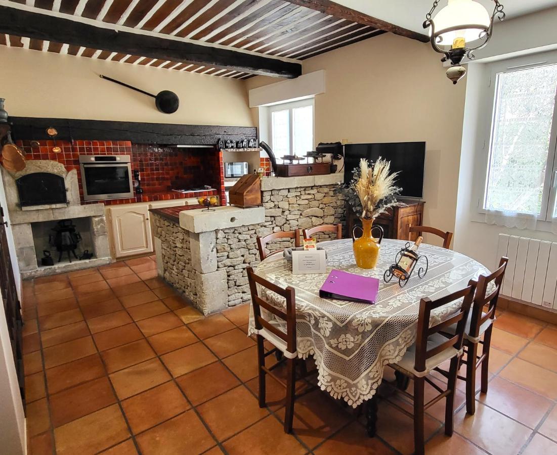 "La Massette Du Cheval Blanc" Villa De Caractere En Pierre LʼIsle-sur-la-Sorgue Εξωτερικό φωτογραφία